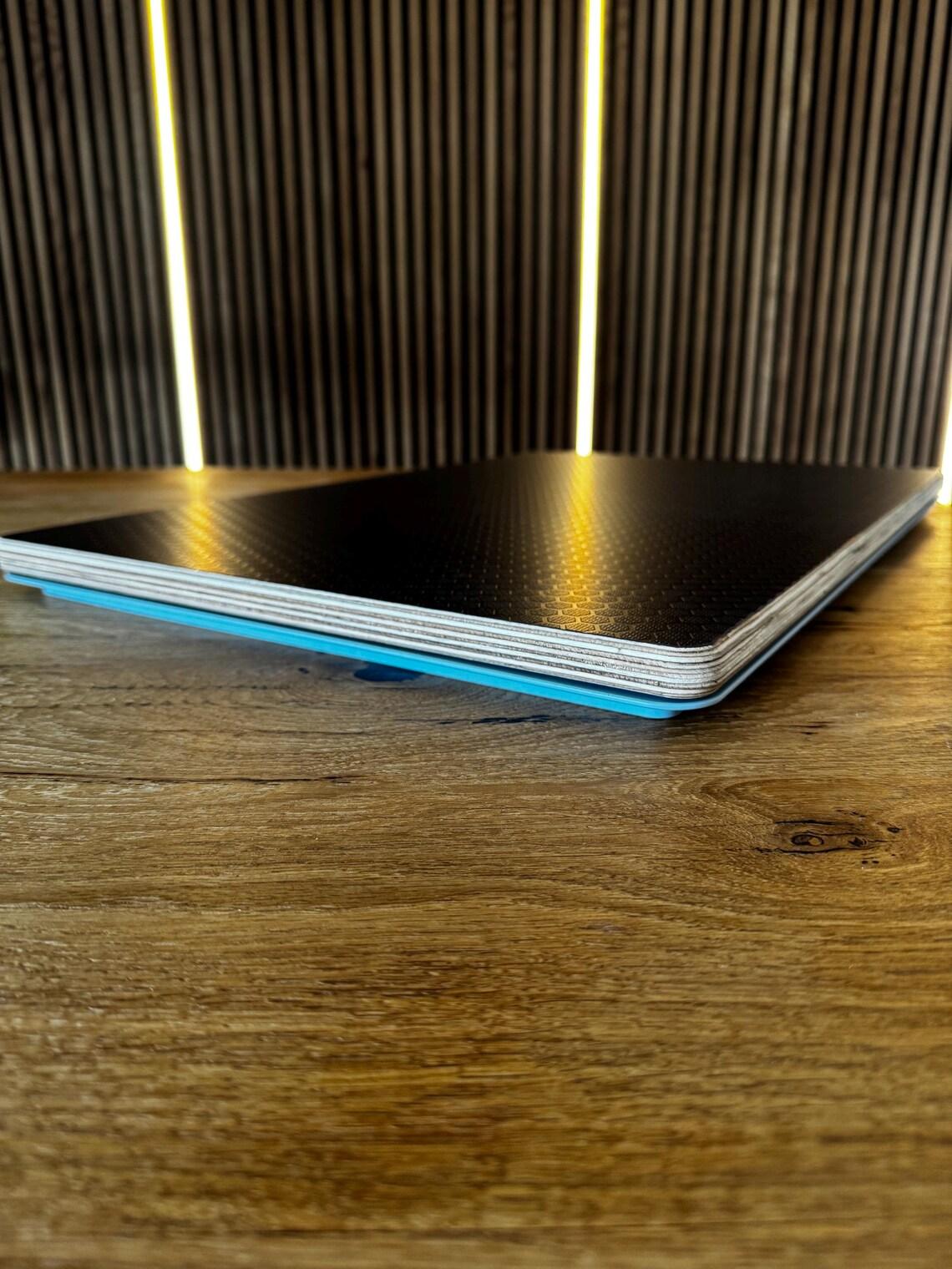 Eurobox Abdeckung auf Plastikdeckel für Eurobox, nicht direkt auf Eurobox geeignet! Nur in Verbindung mit Plastikdeckel - Größe: 600 x 400 x 18 mm - passenden Plastikdeckel dazu?: Ohne Plastikdeckel