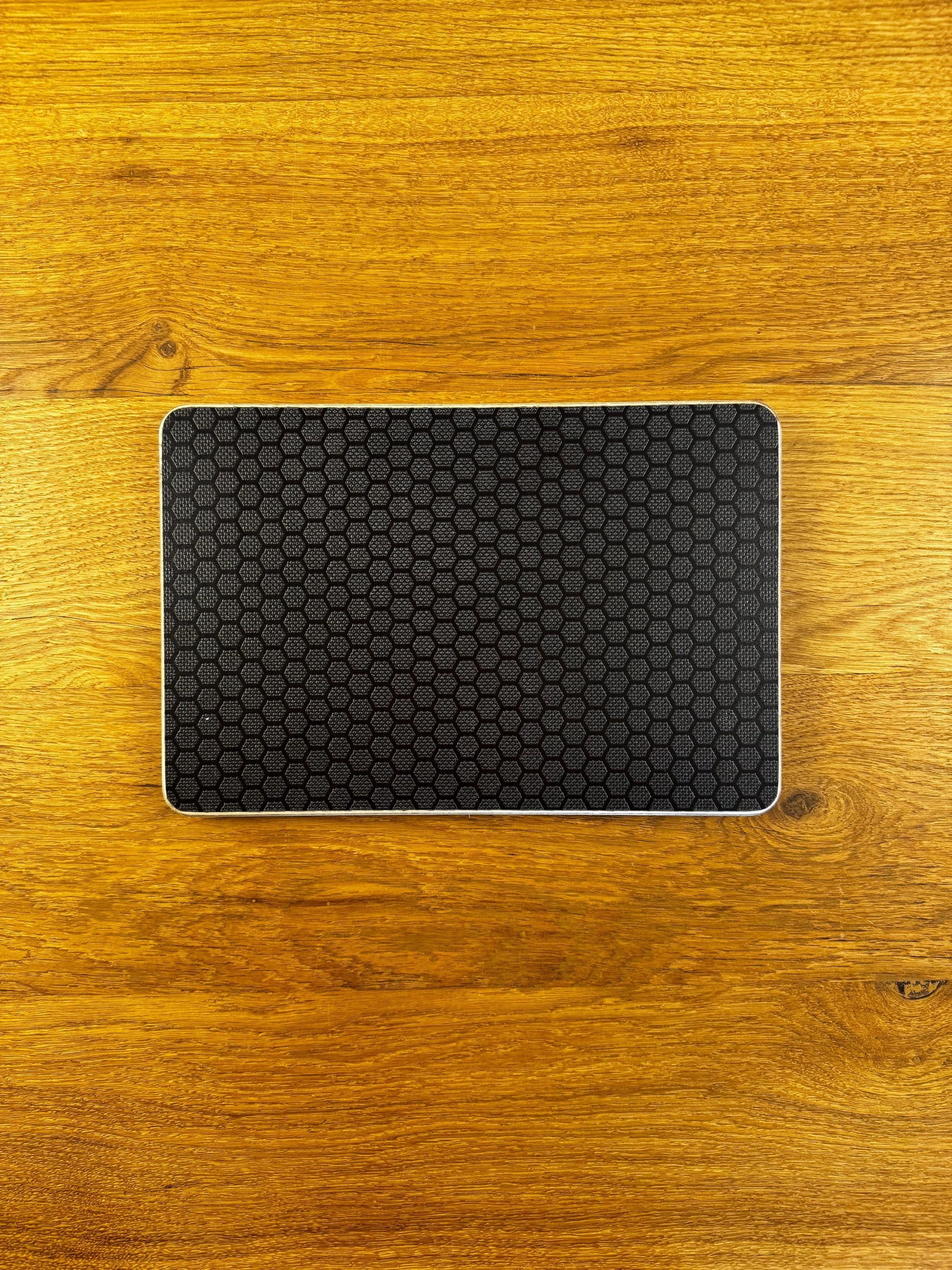 Sitzauflage - Abdeckung für \"Volvic\" Getränkekasten, personalisierbar. Bestens geeignet für Outdoor Aktivitäten