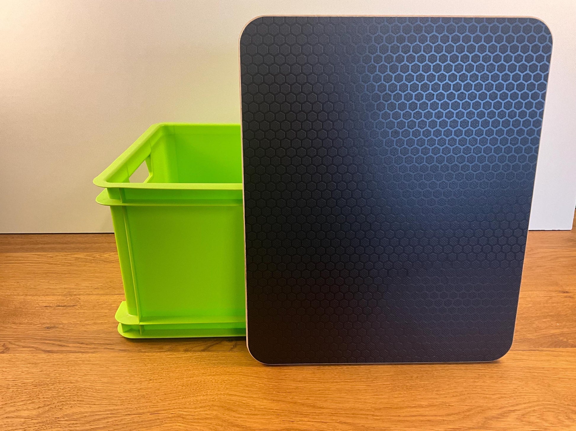 Abdeckung für Curver Unibox mit 30 bzw. 15 Liter, personalisierbar, als Beistelltisch oder Sitzauflage. Auch super für Outdoor Aktivitäten