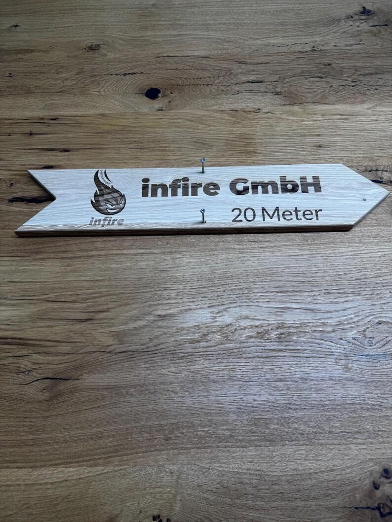 Eichenschild aus Wildeiche  60 x 12 cm