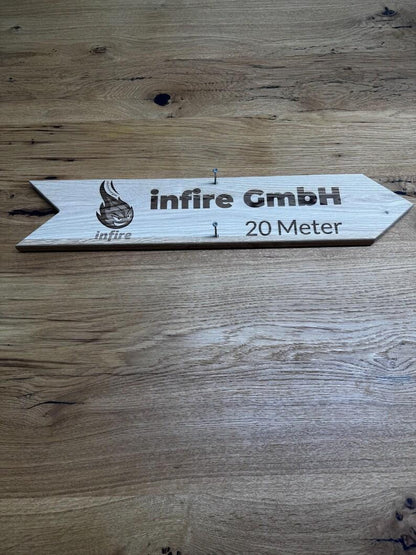 Eichenschild aus Wildeiche  60 x 12 cm