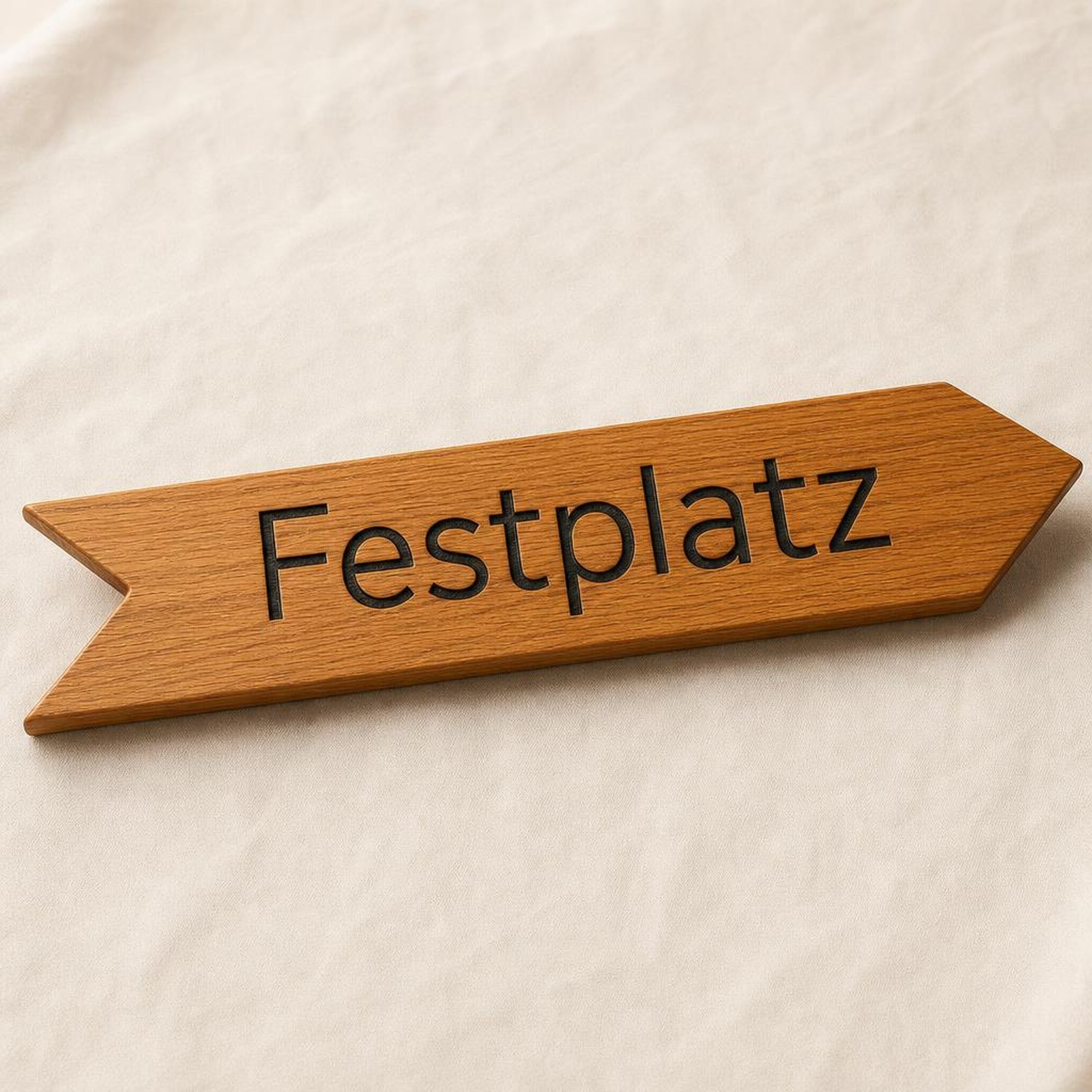 Eichen Wegweiser Festplatz – geölt, Studio