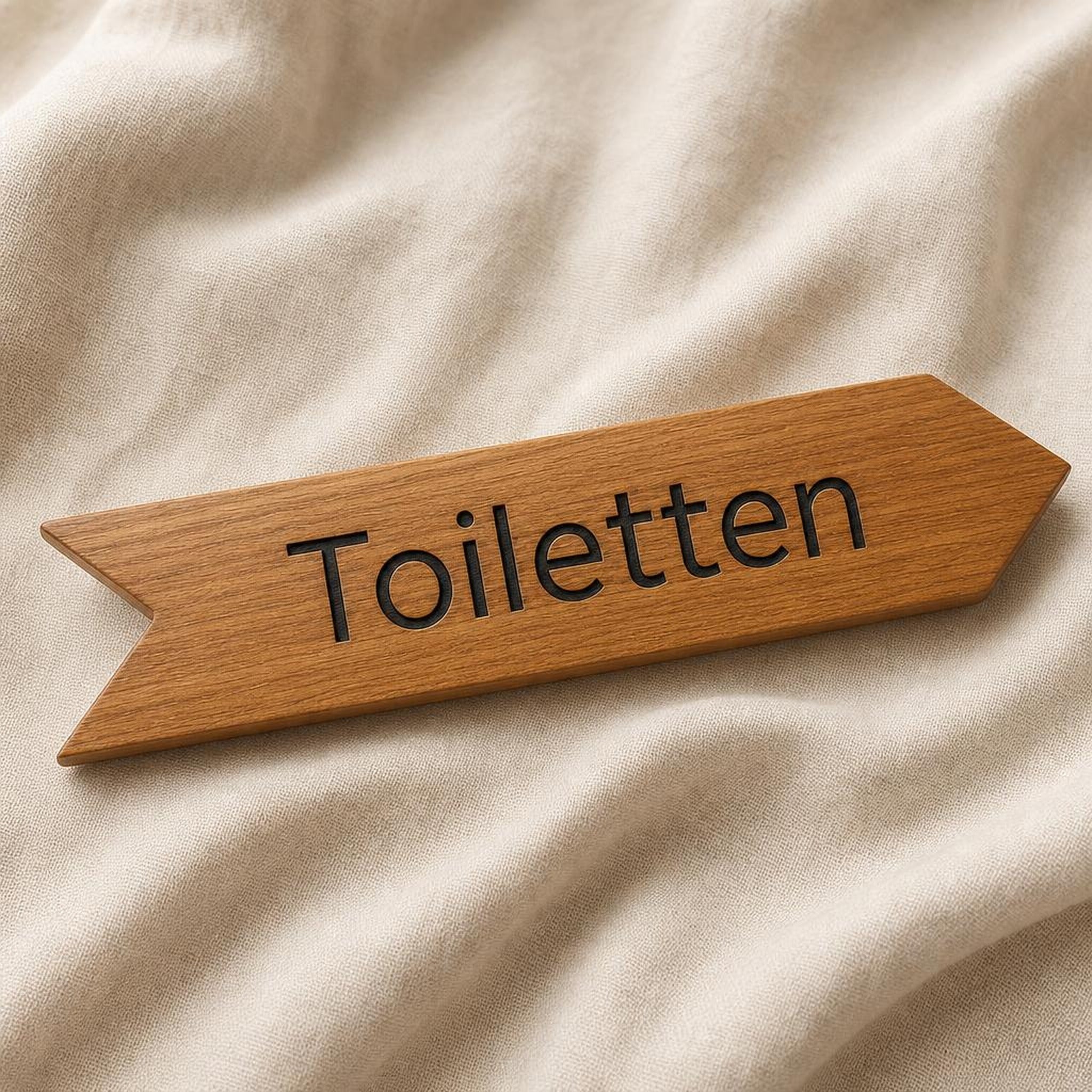 Eichen Wegweiser Toiletten – geölt, Studio