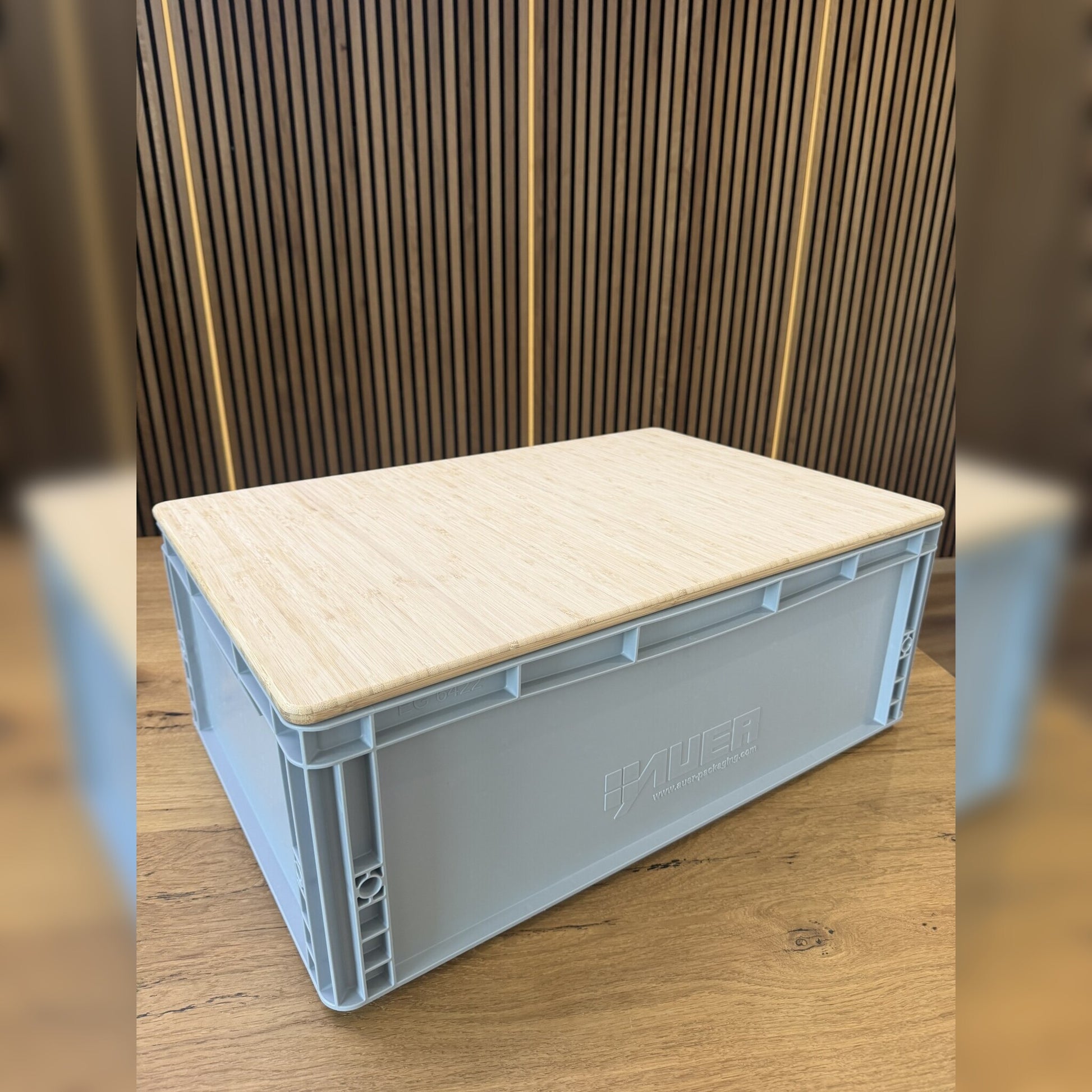 Eurobox-Deckel Bambus, seitliche Ansicht